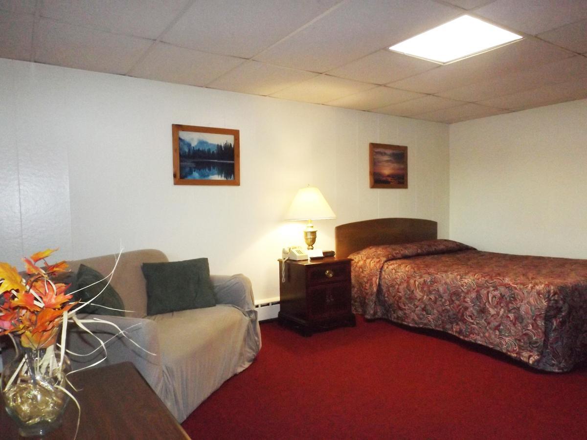 Lancaster Motor Inn Exterior photo